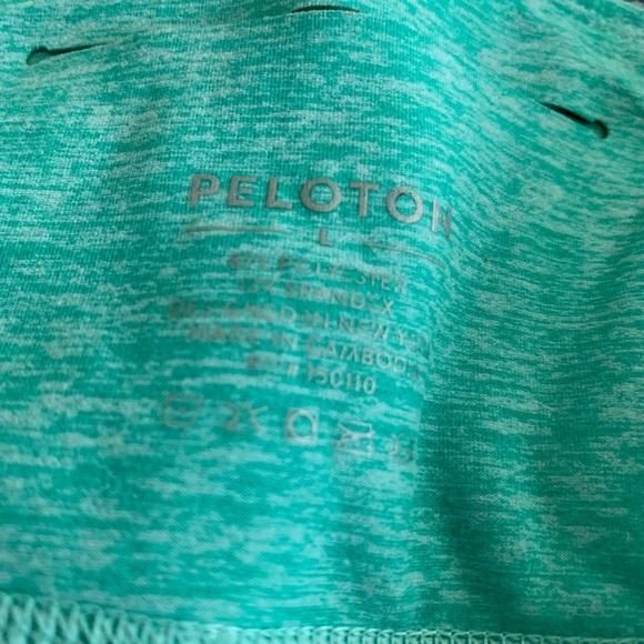 EUC Peloton Cropped Leggings size Large - Picture 3 of 4